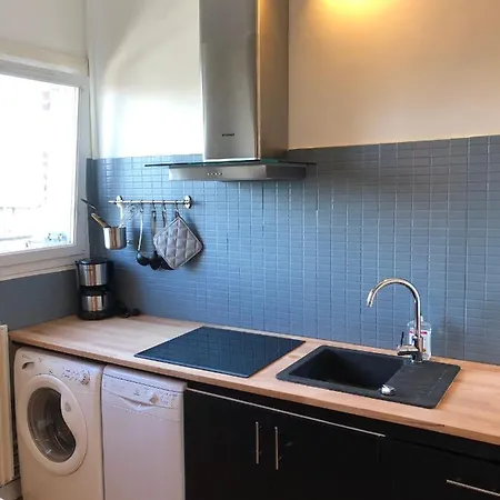 Avec Balcon - Vue - 100m De La - Hypercentre - 55m2 * Villers-sur-Mer