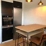 Appartement Avec Balcon - Vue - 100m De La - Hypercentre - 55m2 *