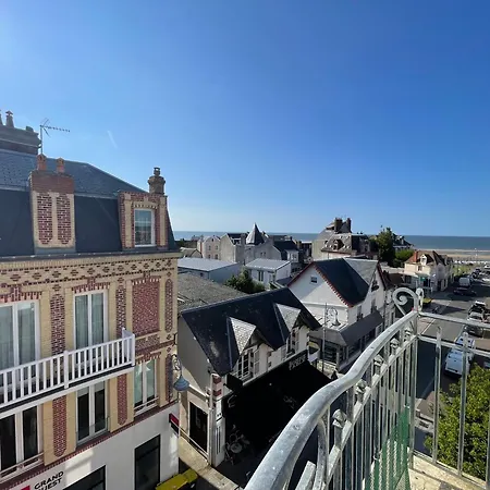 Apartment Avec Balcon - Vue - 100m De La - Hypercentre - 55m2
