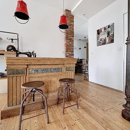 Appartement Avec Balcon - Vue - 100m De La - Hypercentre - 55m2 *
