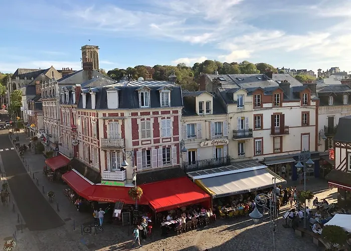 Avec Balcon - Vue - 100m De La - Hypercentre - 55m2 *