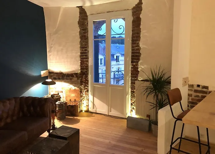 Avec Balcon - Vue - 100m De La - Hypercentre - 55m2 * Villers-sur-Mer