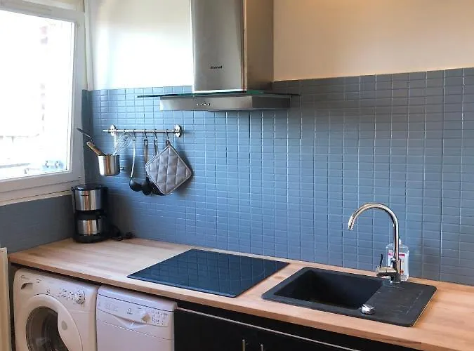 Avec Balcon - Vue - 100m De La - Hypercentre - 55m2 * Villers-sur-Mer