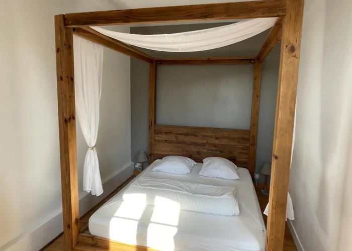 Avec Balcon - Vue - 100m De La - Hypercentre - 55m2 *